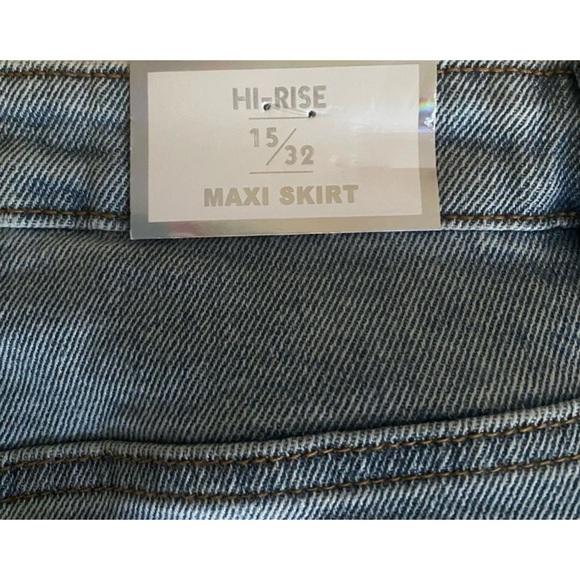 Tinseltown Juniors Maxi Cargo High Rise Denim Skirt Size 15 Grunge 90’s Vibe NWT - Picture 9 of 9